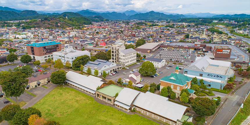 里山と市街地