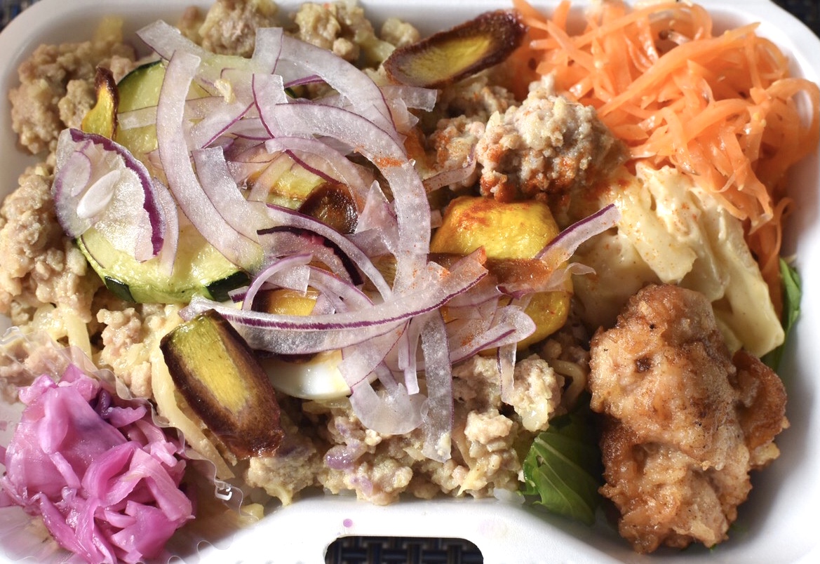 キーマグリーンカレーライス弁当 キーマグリーンカレーライス弁当