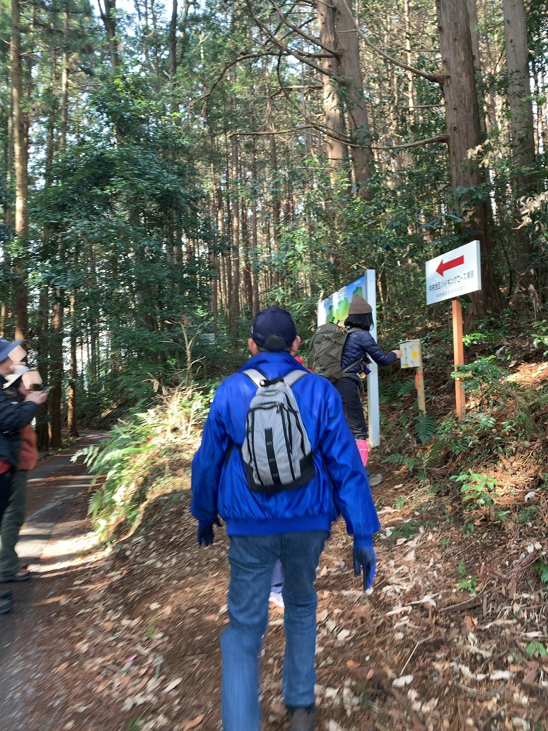 (3)いよいよ岩山登山