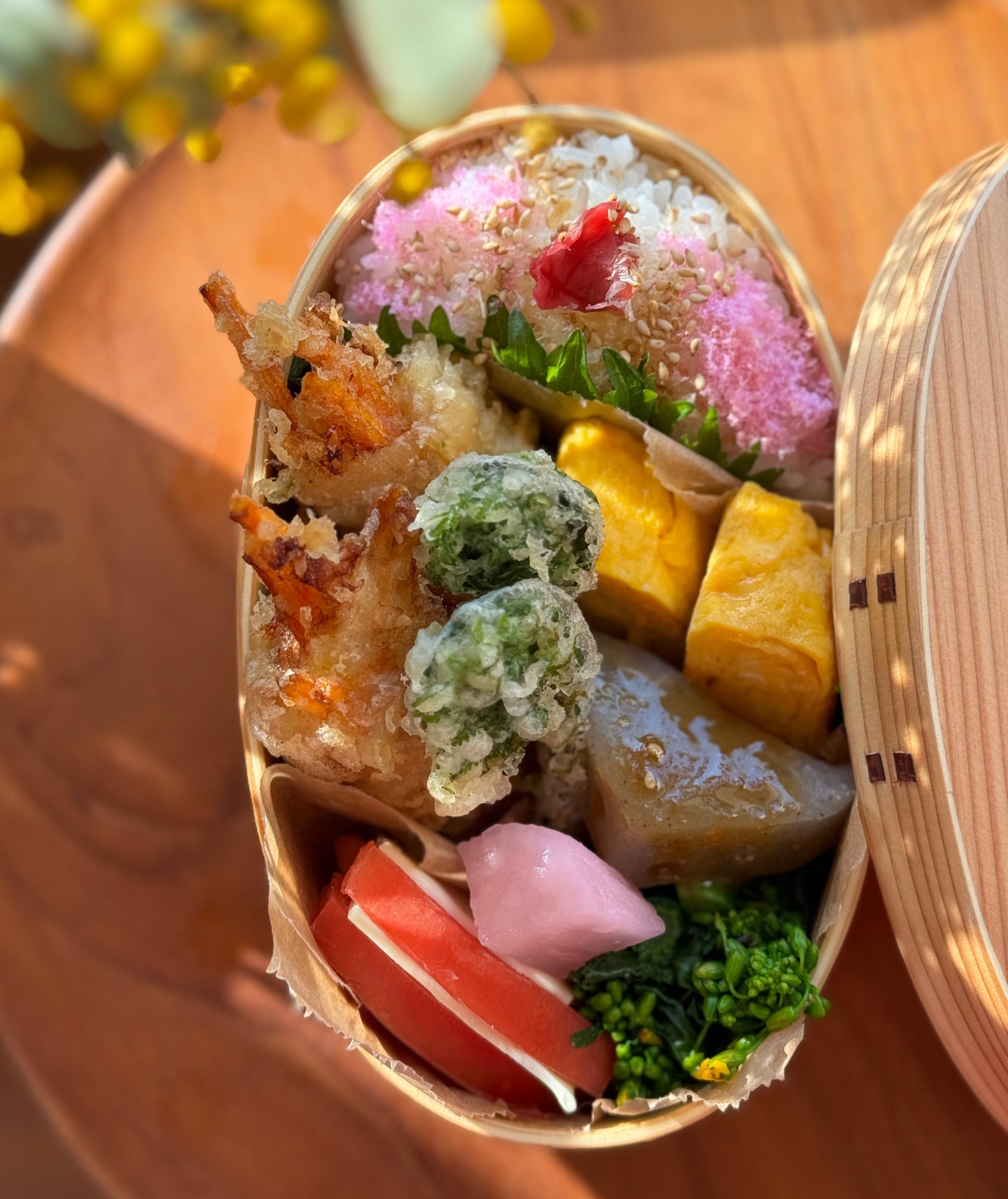 18.特産品でお弁当